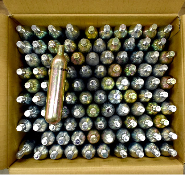 楽天市場】【エントリーでポイント5倍】≪とびきり価格≫CO2ボンベ B