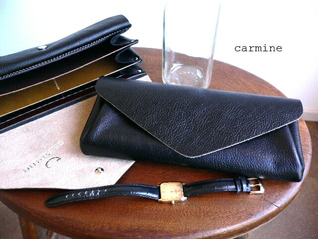 ノベルティ carmine カーマはたご屋 黒いこと なめし革 ロングウォレット 長金入れ BLW ネオン赤いこと/ゴールド