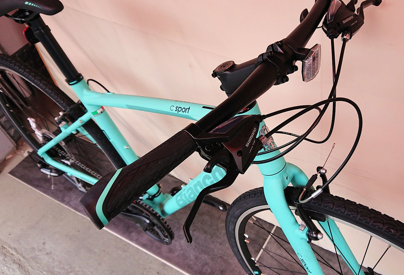 限定特価 のクロスバイク Bianchi ビアンキ ジーティー スポーツ1 1 ａｄサイクル店ビアンキ Masi ラピエール チェレステ C スポーツ1 年モデル C C Sport Bianchi クロスバイク