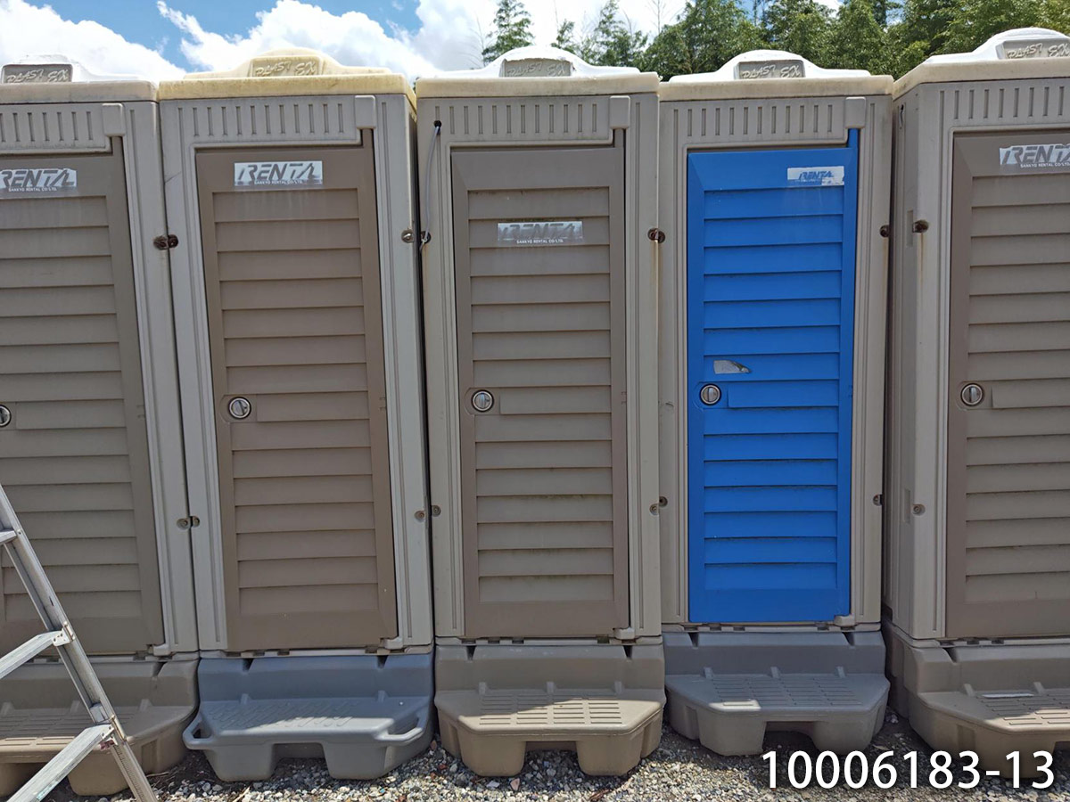 楽天市場】【中古】 仮設トイレ 和式 汲み取り式 0.4坪 0.8畳 1.4平米