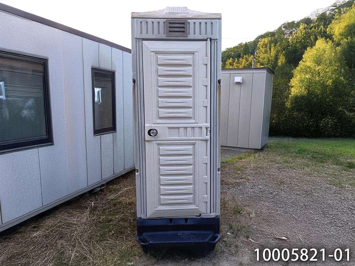 【中古】1.6m 仮設トイレ 和式タイプ 汲み取り式 0.4坪 0.8畳 1.3平米 ポータブルトイレ porta potty 休憩所 簡易ハウス プレハブ小屋 屋外 事務所 倉庫 店舗 仮設 車屋 10005821-01