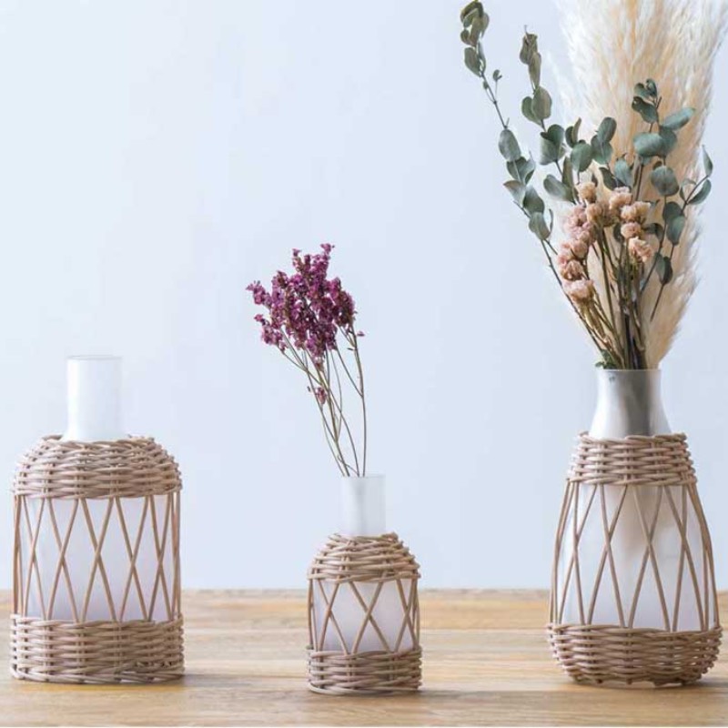 楽天市場 花瓶 ガラス 北欧 かびん おしゃれ フラワーベース かわいい 花器 生け花 シンプル 花 ガラスベース インテリア ナチュラル ラタンフロストベース Aifa インテリア雑貨 楽天市場 花瓶 ガラス 北欧 かびん おしゃれ フラワーベース かわいい 花器 生け花 シンプル 花 ガラスベース インテリア ナチュラル ラタンフロストベース Aifa インテリア雑貨