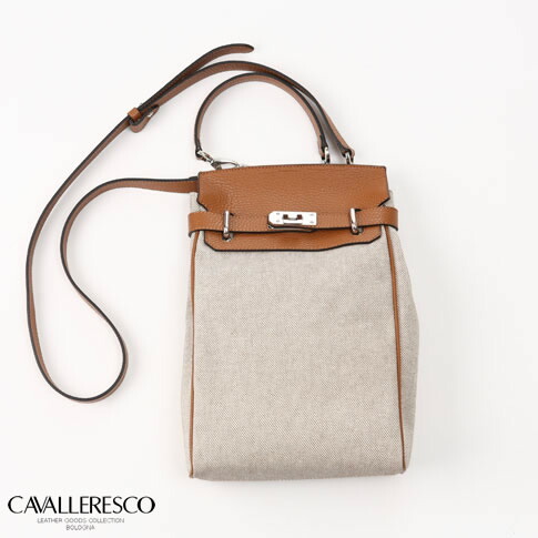 【全品貨物輸送無料】CAVALLERESCO（カヴァレレスコ） ATELIER LAVA社製 イタリア製 帆布xシュリンク型押しカーフスキン 肩先＆ハンドバック メンズ レディース レアモデル！駱駝 vl519005-17