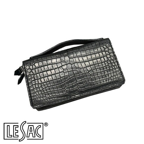 【貨物輸送無料／メイドインジャパン】LESAC（レ背嚢）最御前上等クロコダイル『ポロサス』１枚仕立て 手持ち部分付き添い人 ダブルチャック長札入れ メンズ 本革 黒 黒いこと 8217-black