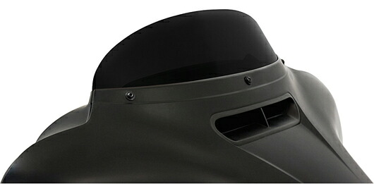 ウインドスクリーン Memphis Shades 5インチ　Black　2014～25年FLHT、2014～23年FLHX｜アンバーピース