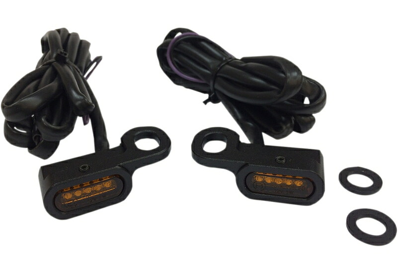 LED ハンドルバー マーカーライト ブラック:2009～17年FLHT/FLHR/FLHX/FLTR、2015～24年ソフテイル/アンバーレンズ｜アンバーピース