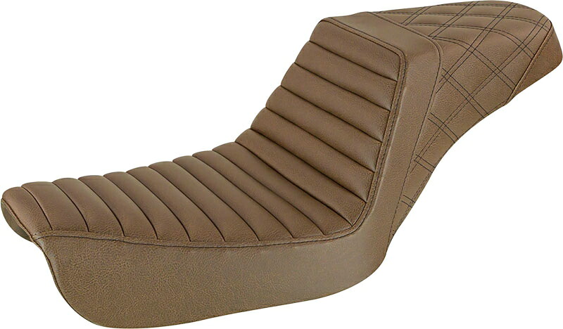 STEP-UP TR FRONT ＆ REAR LS シート:2004～05年ダイナ /ブラウン｜アンバーピース 58,908円