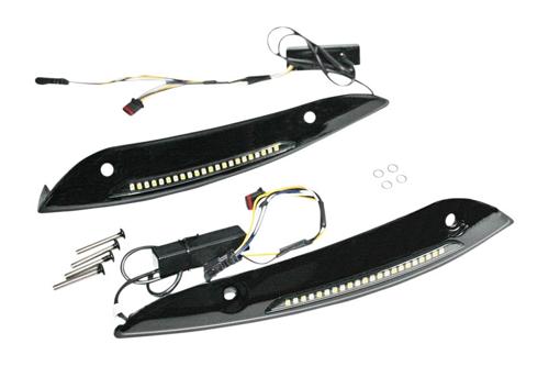 V2 ROAD GLIDE LED ウインドシールドトリム シーケンシャル AUXILIARY ターンシグナル付 ブラック 2015～24年FLTR、2023～25年FLTRT