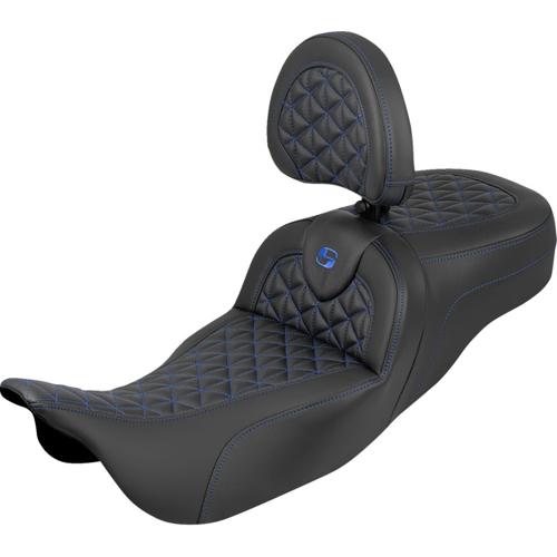EXTENDED REACH ROADSOFA TRI-GRIPPER バックレスト シート ブルーステッチ 2008～25年ツーリングモデル（但し2023年以降FLHXSE、FLTRXSE、2024年以降FLHX/U、FLTRX/STSEは除く）｜アンバーピース