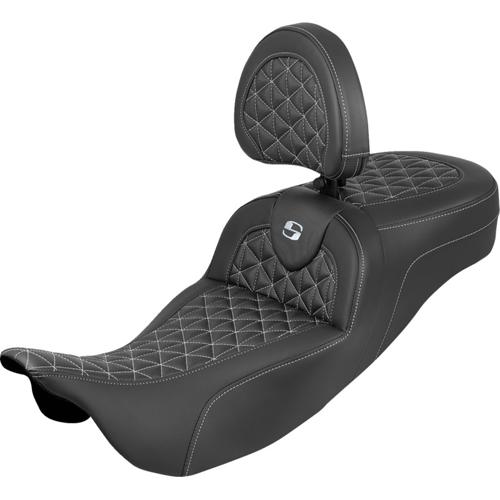 EXTENDED REACH ROADSOFA TRI-GRIPPER バックレスト シート シルバーステッチ 2008～25年ツーリングモデル（但し2023年以降FLHXSE、FLTRXSE、2024年以降FLHX/U、FLTRX/STSEは除く）