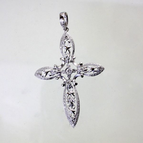 【中古】　１８金ＷＧ　ダイヤ　0.40ct　クロスペンダント｜Discount Store ANDOUSHOUJI 109,000円