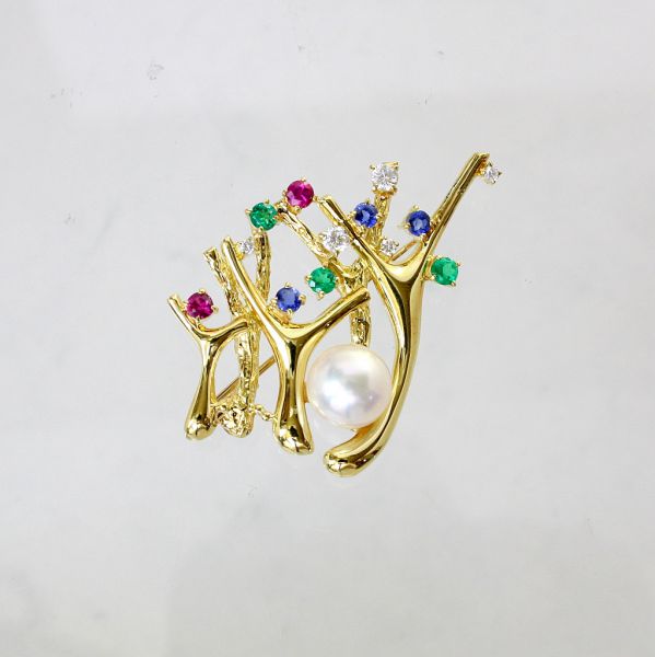 【中古】　１８金　アコヤ真珠　8.7mm　ダイヤ　0.25ct　ブローチ＆ペンダント 119,000円