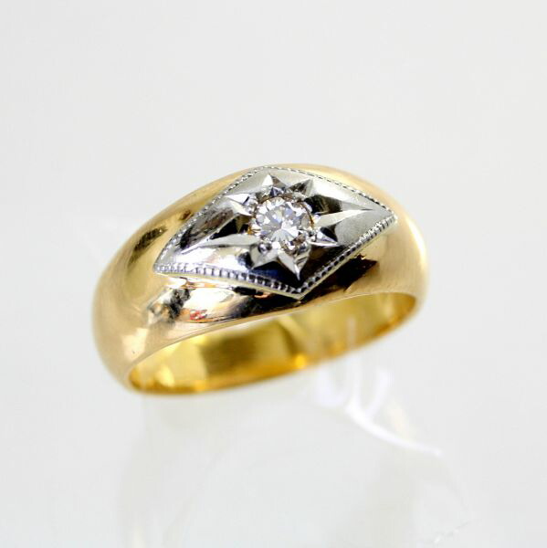 【中古】　１８金，プラチナ　ダイヤ　0.13ｃｔ　月甲丸　リング　12号