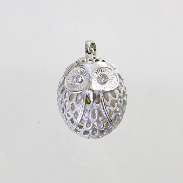 【中古】　１８金ＷＧ　フクロウデザイン　リバーシブルペンダント｜Discount Store ANDOUSHOUJI