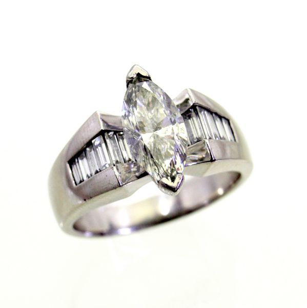 【中古】 プラチナ マーキスカットダイヤ 2.059コンピュータ断層撮影法 金剛石 0.73コンピュータ断層撮影法 輪っか 22号