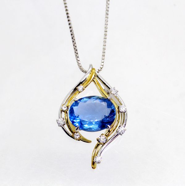 【中古】 18金WG,YG フルオライト 6.95ct ダイヤ 0.32ct ペンダント付ネックレス|Discount Store ANDOUSHOUJI