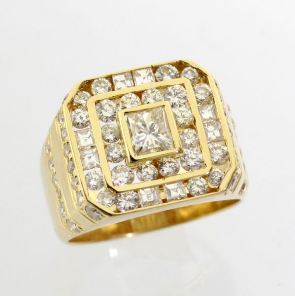 【中古】　１８金　プリンセスカットダイヤ　0.54ｃｔ　ダイヤ　2.17ct　メンズリング 　18号