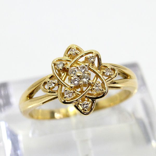 【中古】１８金　ダイヤ　リング 　9.5号｜Discount Store ANDOUSHOUJI