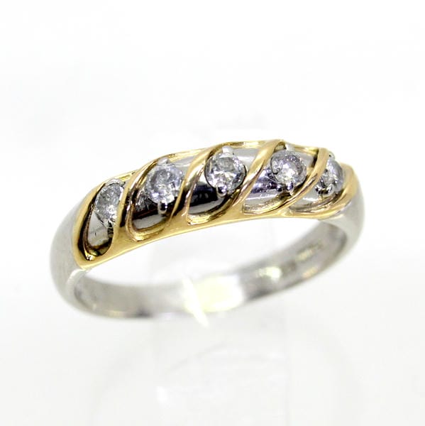 【中古】 プラチナ,18金 ダイヤ 0.30ct リング 13号|Discount Store ANDOUSHOUJI