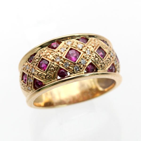 【中古】　１８金　ルビー　0.35ｃｔ　ダイヤ　0.10ct　リング　11.5号