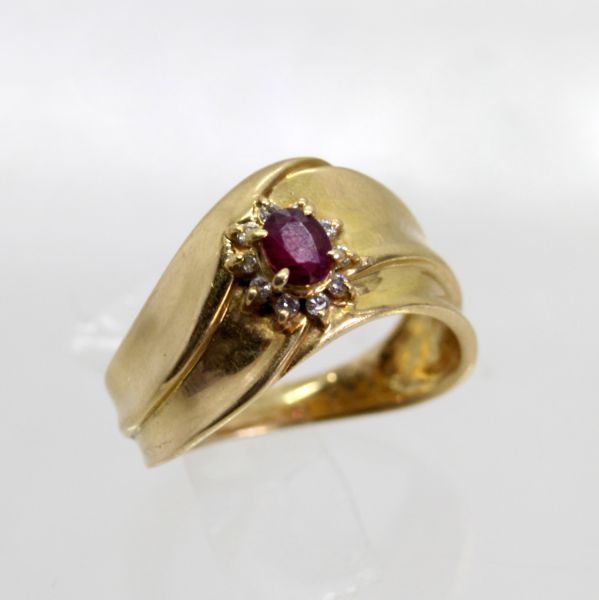 【中古】１８金　ルビー　0.23ct　ダイヤ　0.05ct　リング　11号