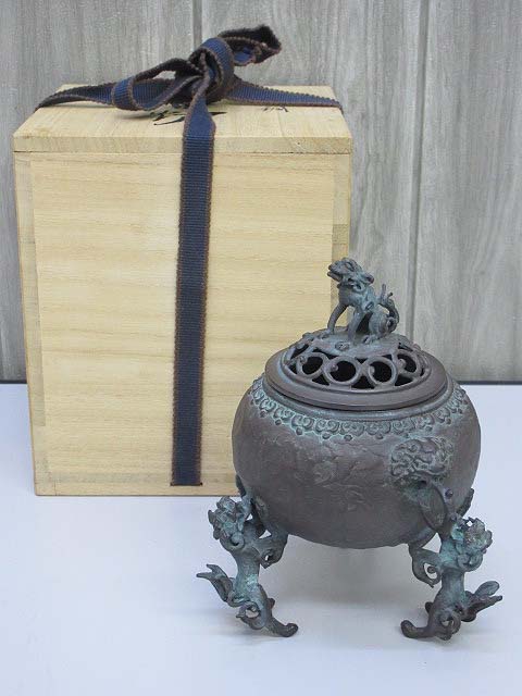 【未当て嵌める品】 陵丘銅器 香炉 須賀七郎作 玉型 三百獣の王 三足 双耳 お香 香道具 脚付き添い人 蓋付き添い人 銅生産物 言い慣わし芸術 刻みつける 芸術品 和小物 香炉 未当て嵌める品