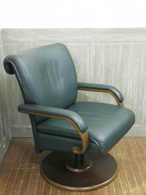 【希少】富士ファニチア　キャスター付　ダイニングチェア　アームチェア　椅子 楽天市場】【中古】冨士ファニチア ダイニングチェア こげ茶×緑