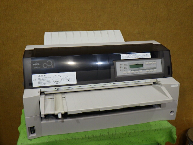 【中古】FUJITSU FMPR5420 水平型ドットプリンタ 前後トラクタ ＵＳＢ／パラレル接続 複写伝票(マニフェスト伝票、統一伝票、宅配便伝票等）等にどうぞ ◎印字抜け無し◎印字動作OK [B15829]｜青空商事