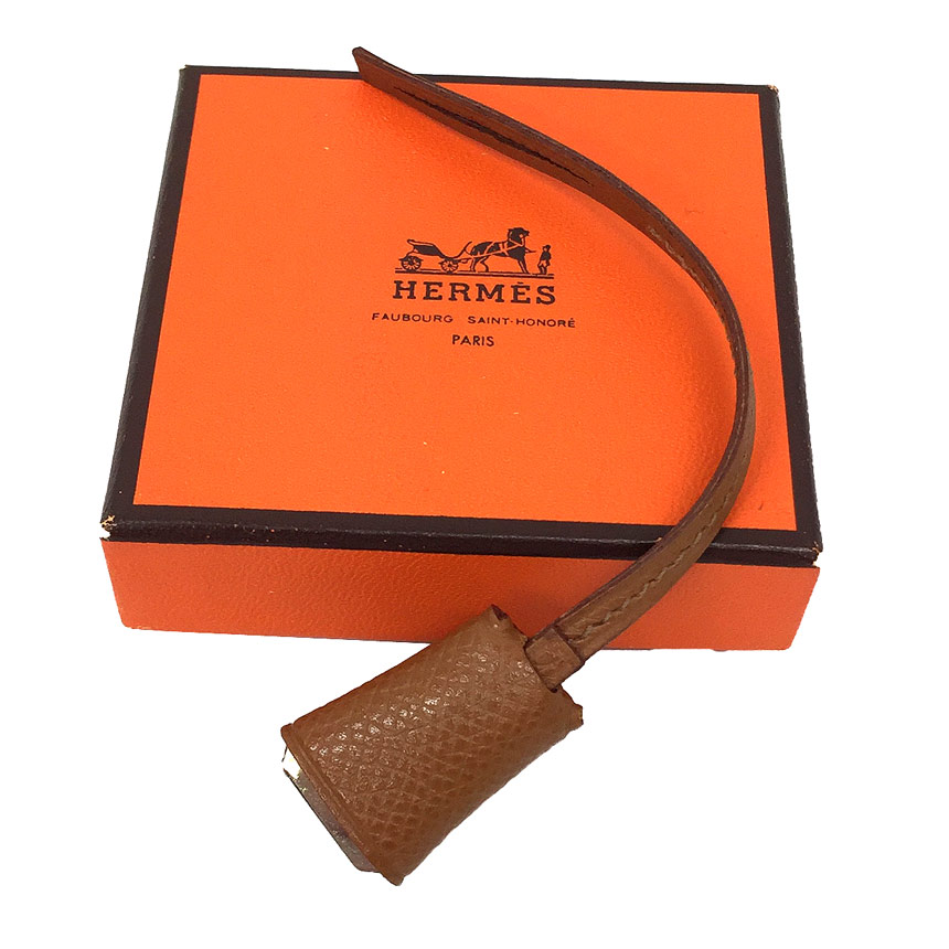 楽天市場】HERMES エルメス キーリング Apple AirTag Hermes エアタグ 