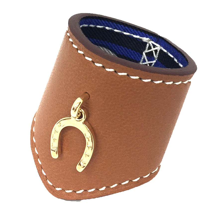 極美品　HERMES スカーフリング 木製リング 星型チャーム付き 星を巡る旅展 HERMES エルメス スカーフリング 星を巡る旅展 限定 ウッド