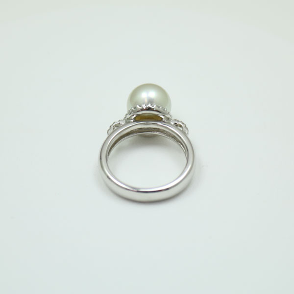 南洋真珠 指輪 9mm 白蝶 真珠 リング K18WG ホワイトゴールド