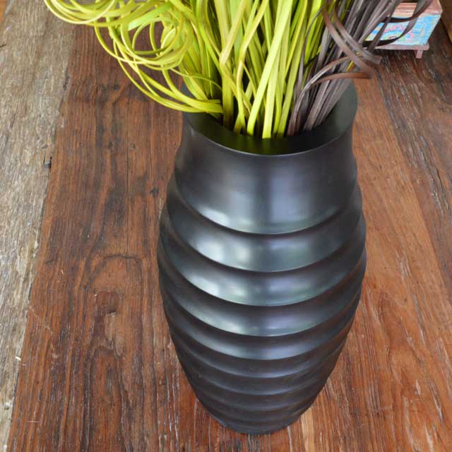 【楽天市場】チークのモダンなフラワーベース（40cmC） 【 花瓶 木製 花器 黒 ブラック 鉢 バリ アジアン 雑貨 アートプランツ 造花