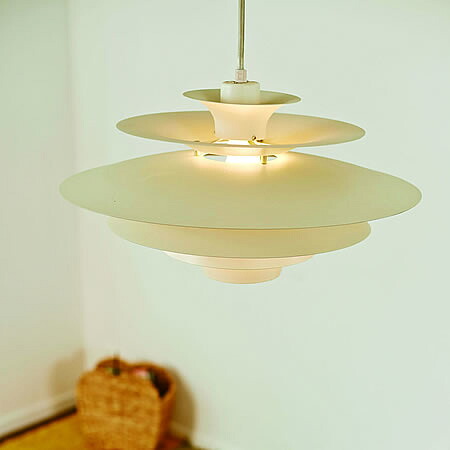 ペンダントライト Norden ノルデン LT-8822 INTERFORM | 照明器具 照明 天井照明 吊り下げ ライト ランプ LED 1灯 木 デザイン ダクトレール ダイニング 玄関 トイレ 階段 キッチン キッチンカウンター おしゃれ 北欧 アンティーク レトロ 新生活|ASKM interior online store