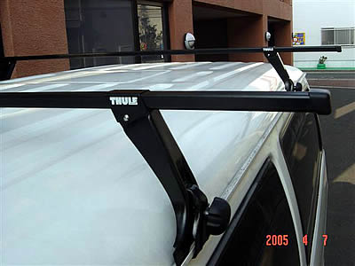THULE スーリー クリッパーバン NV100クリッパー DR64V ハイルーフ 952 7123 ルーフキャリア キャリアベース 1台分 スクエアバー ルーフバー 阿部商会正規品(並行輸入品や類似品にご注意下さい) 安心の最長5年保証!