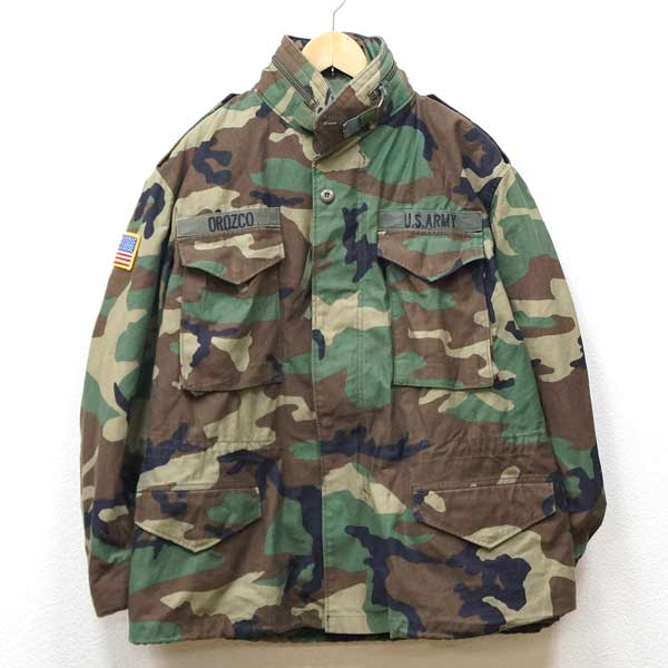 [シンガポール軍] ピクセルカモ フィールドジャケット 軍放出品 ミリタリー シンガポール軍] ピクセルカモ フィールドジャケット 軍放出品