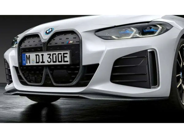 BMW 純正 サイドグリルトリム 4シリーズ G26 i4 G26 左側 51118081685