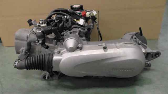 バイクパーツ　SCR110　LWBTDH10791014xxx　の　エンジン *1633679130　【中古】【送料込】｜バイクCITY