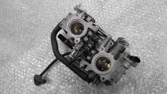 バイクパーツ Vtr250 の Fi スロットルボディ Mc33 1401xxx