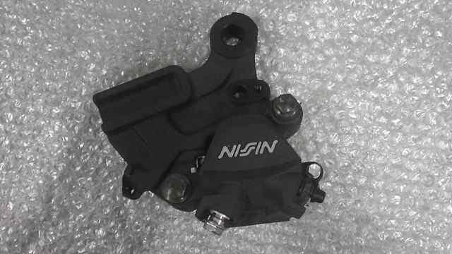 バイクパーツ　Ninja ZX-25R SE　ZX250E-A02xxx　の　リアキャリパー *1648697515　【中古】【送料込】