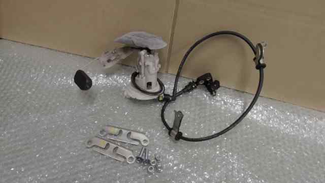 バイクパーツ　TACT４スト　AF79-1223xxx　の　フューエル　ポンプ *1655427977　【中古】【送料込】