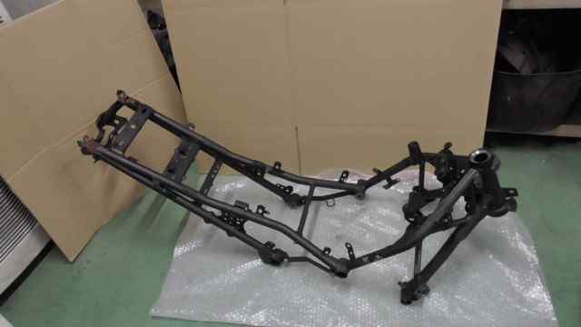 バイクパーツ　Ninja 400　EX400G-A55xxx　の　フレーム　書類付 *1656637290　【中古】【送料込】