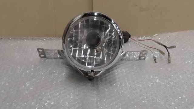 バイクパーツ　TW200　DG07J-002xxx　の　ヘッドライト *1658798523　【中古】【送料込】｜バイクCITY 9,953円
