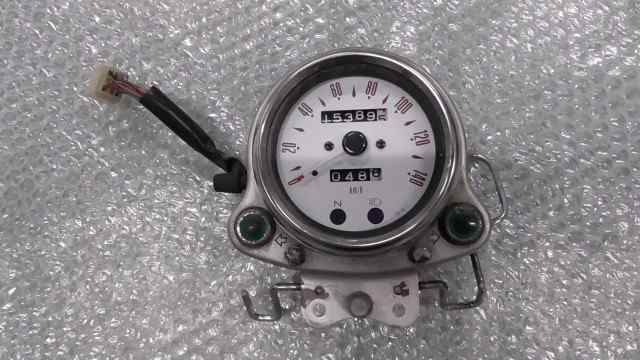 バイクパーツ　エストレヤ　BJ250A-01xxx　の　メーター *1661392874　【中古】【送料込】