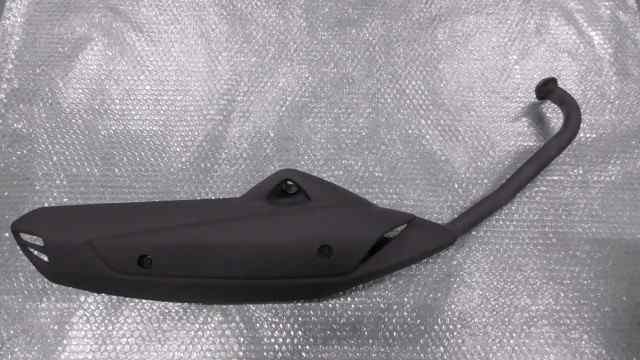 バイクパーツ　N-MAX125　SED6J-007xxx　の　マフラー *1664242962　【中古】【送料込】