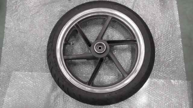 バイクパーツ ジェイド MC23-1201xxx の フロントホイールタイヤ *1667353519 【中古】【送料込】|バイクCITY