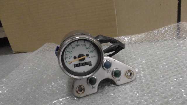 バイクパーツ　グラストラッカー　NJ47A-121xxx　の　スピードメーター *1669363003　【中古】【送料込】