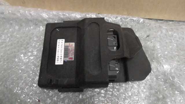 バイクパーツ　Z250　ER250C-A06xxx　の　CDI *1672969517　【中古】【送料込】