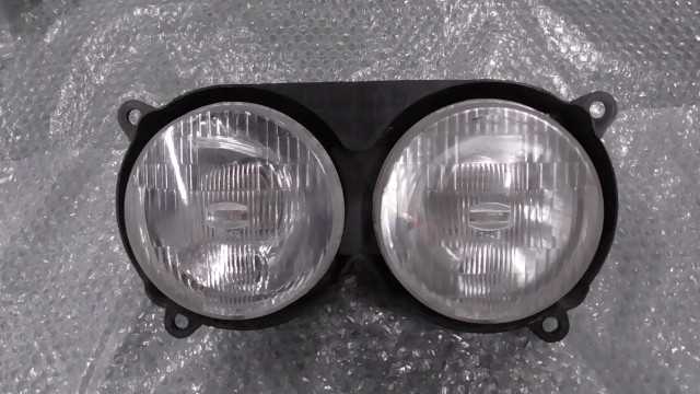 バイクパーツ　FZR250　2KR-126xxx　の　ヘッドライト *1673397465　【中古】【送料込】｜バイクCITY