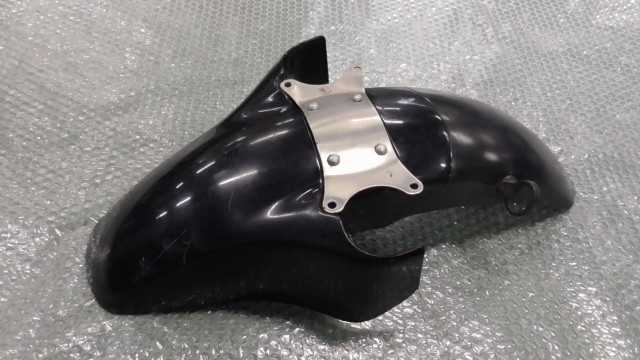 バイクパーツ　FZR250　2KR-126　の　フロントフェンダー　傷 *1673399352　【中古】【送料込】