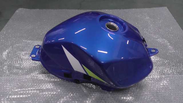 楽天市場】バイクパーツ ST250 Eタイプ NJ4AA-105xxx の 燃料 タンク